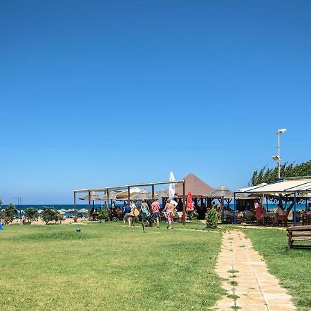 Pinelopi Beach Suites เยโอริยิอูโปลิส ภายนอก รูปภาพ