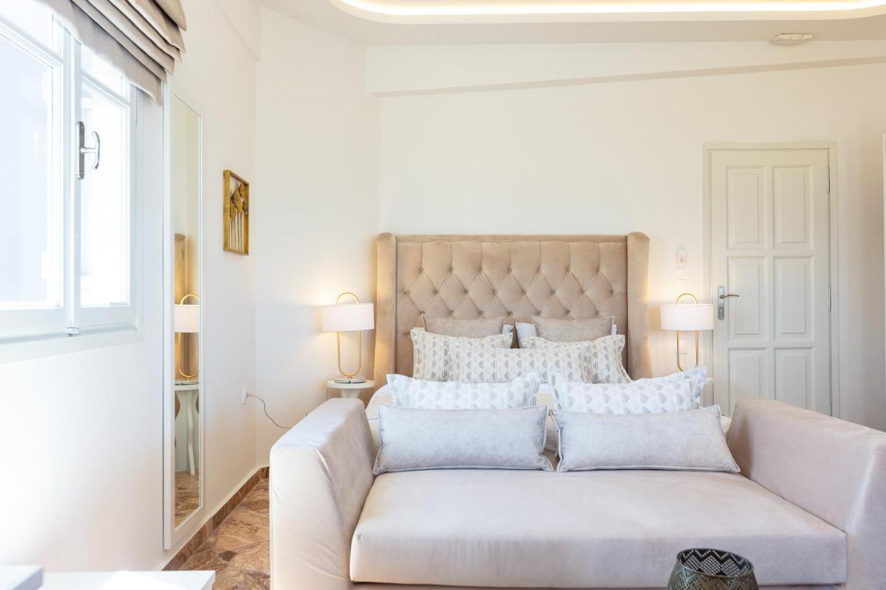 Pinelopi Beach Suites เยโอริยิอูโปลิส ภายนอก รูปภาพ