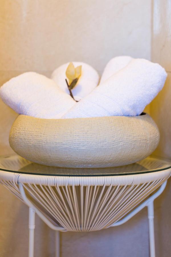 Pinelopi Beach Suites เยโอริยิอูโปลิส ภายนอก รูปภาพ